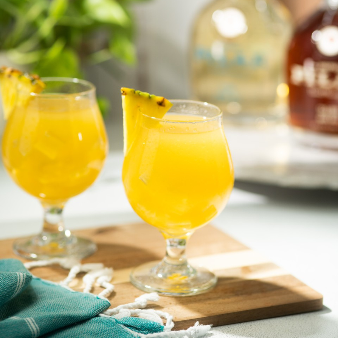 PINEAPPLE BREEZE
